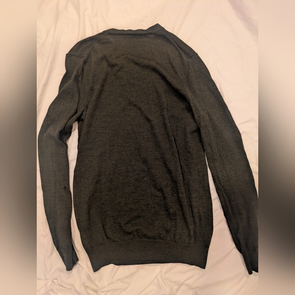 GAP Men's Tall Charcoal 100% Extra Fine Merino Wool Sweater - Picture 5 of 5